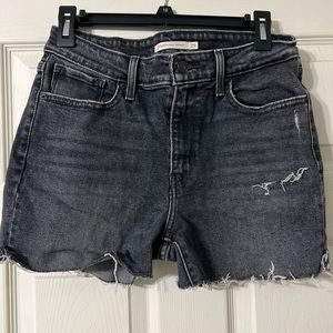 Levi Strauss High Rise Skinny Distressed Black Denim Shorts - Size 29